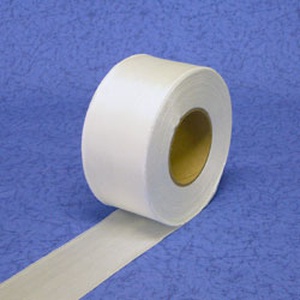 Glasweefselband 200 gr./m2    breedte 5,0 cm.